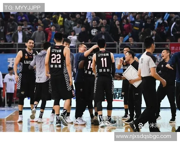 广东对阵广厦篮球赛精彩直播全程回顾与赛后分析